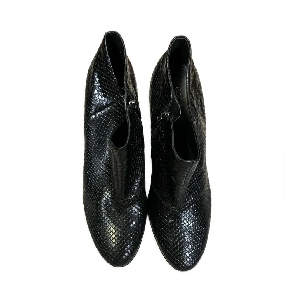 Ecco Women’s Shape 75 Black Faux Snake‎ Skin Side Zip Heeled Ankle Booties- 10